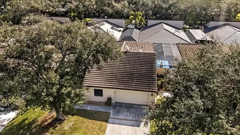 3820 Glen Oaks Manor Drive Sarasota FL 34232