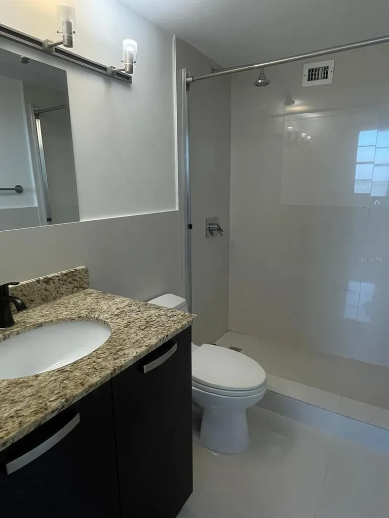 999 Brickell Bay Drive Miami FL 33131