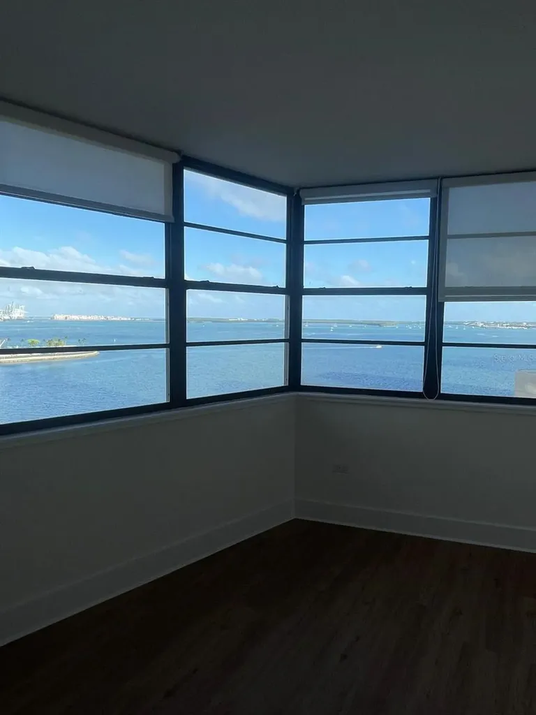 999 Brickell Bay Drive Miami FL 33131