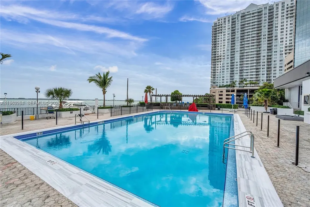 999 Brickell Bay Drive Miami FL 33131
