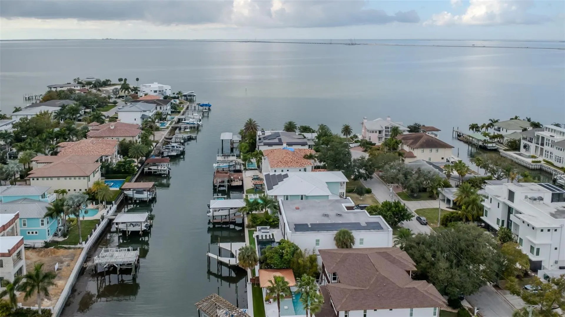 4936 W San Rafael Street Tampa FL 33629