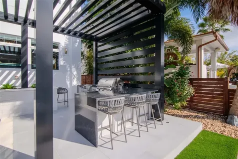 4936 W San Rafael Street Tampa FL 33629