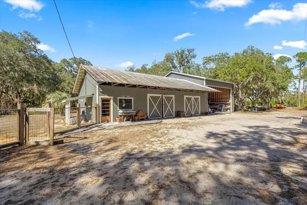 23461 SW 118th Street Dunnellon FL 34431