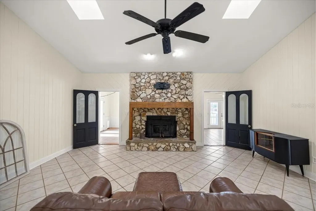23461 SW 118th Street Dunnellon FL 34431