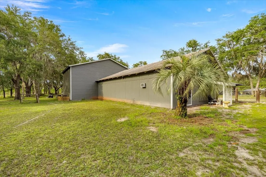 23461 SW 118th Street Dunnellon FL 34431
