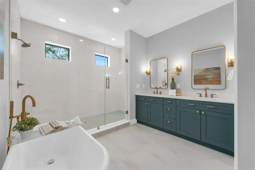 2422 Musselwhite Avenue Orlando FL 32804