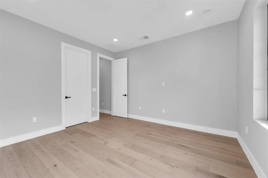 2422 Musselwhite Avenue Orlando FL 32804