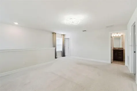 2282 Nuthatch Street St Cloud FL 34771