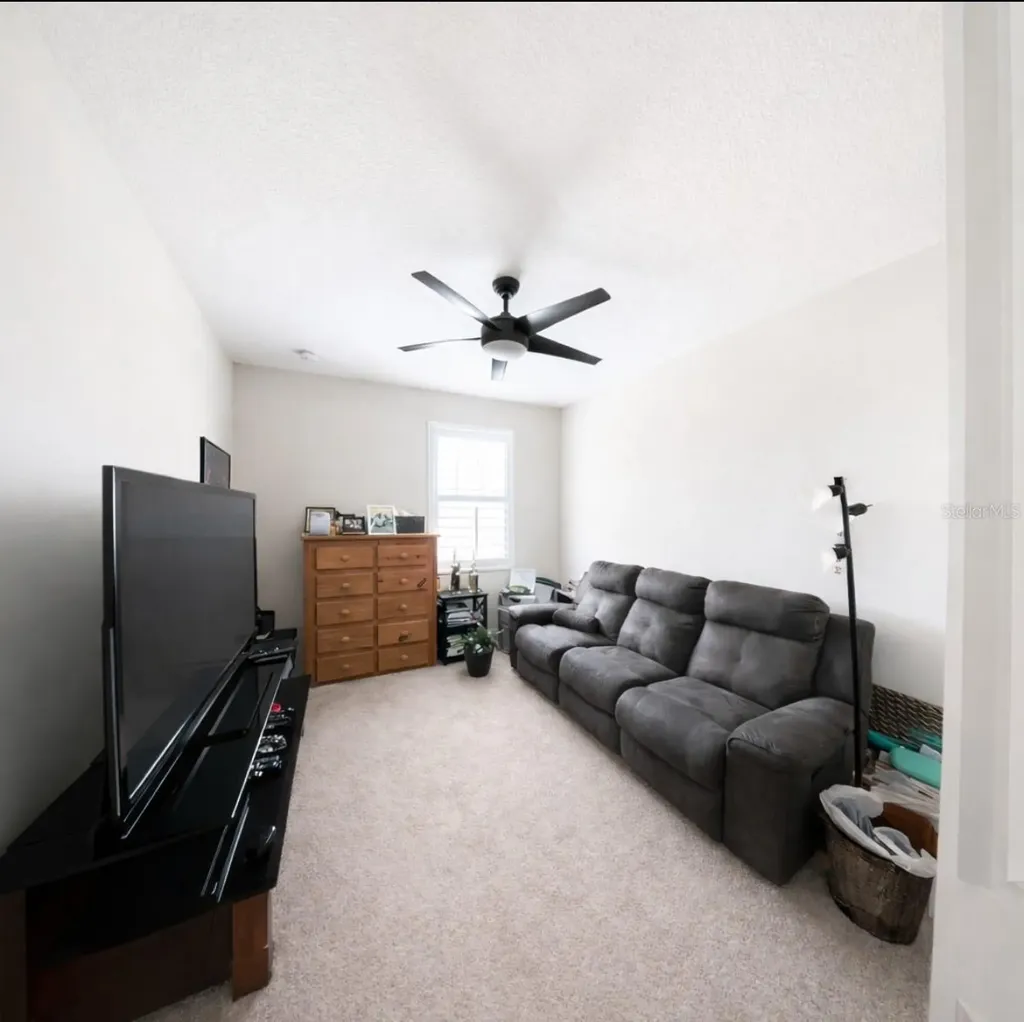 1216 Old Windsor Way Spring Hill FL 34609