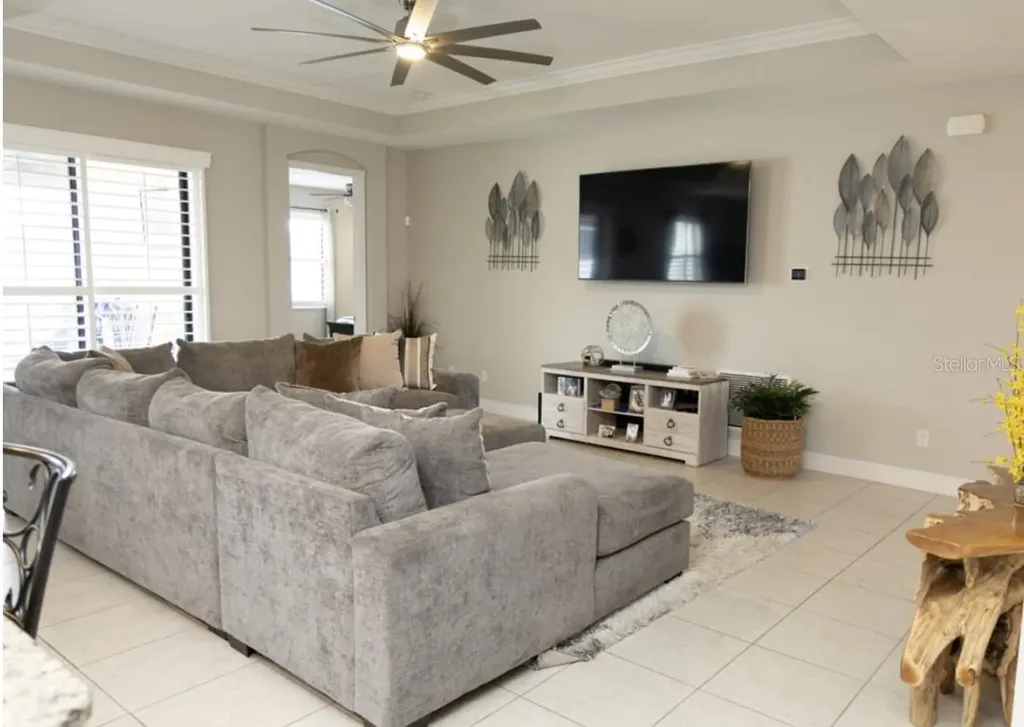 1216 Old Windsor Way Spring Hill FL 34609