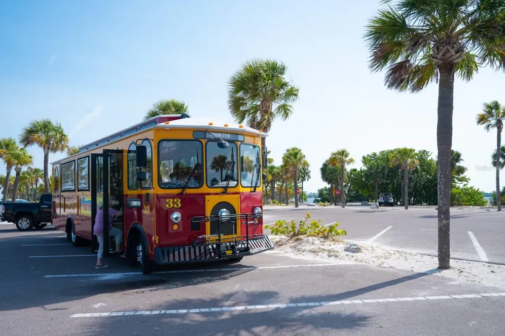 10265 Gulf Boulevard St Petersburg FL 33706