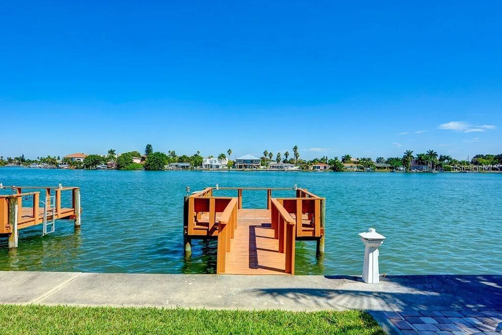 10265 Gulf Boulevard St Petersburg FL 33706