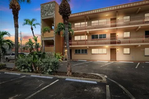 10265 Gulf Boulevard St Petersburg FL 33706
