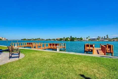 10265 Gulf Boulevard St Petersburg FL 33706