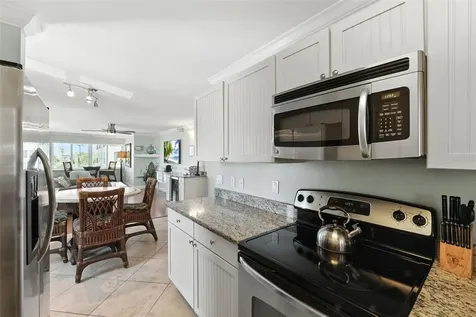 10265 Gulf Boulevard St Petersburg FL 33706