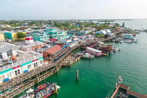 10265 Gulf Boulevard St Petersburg FL 33706