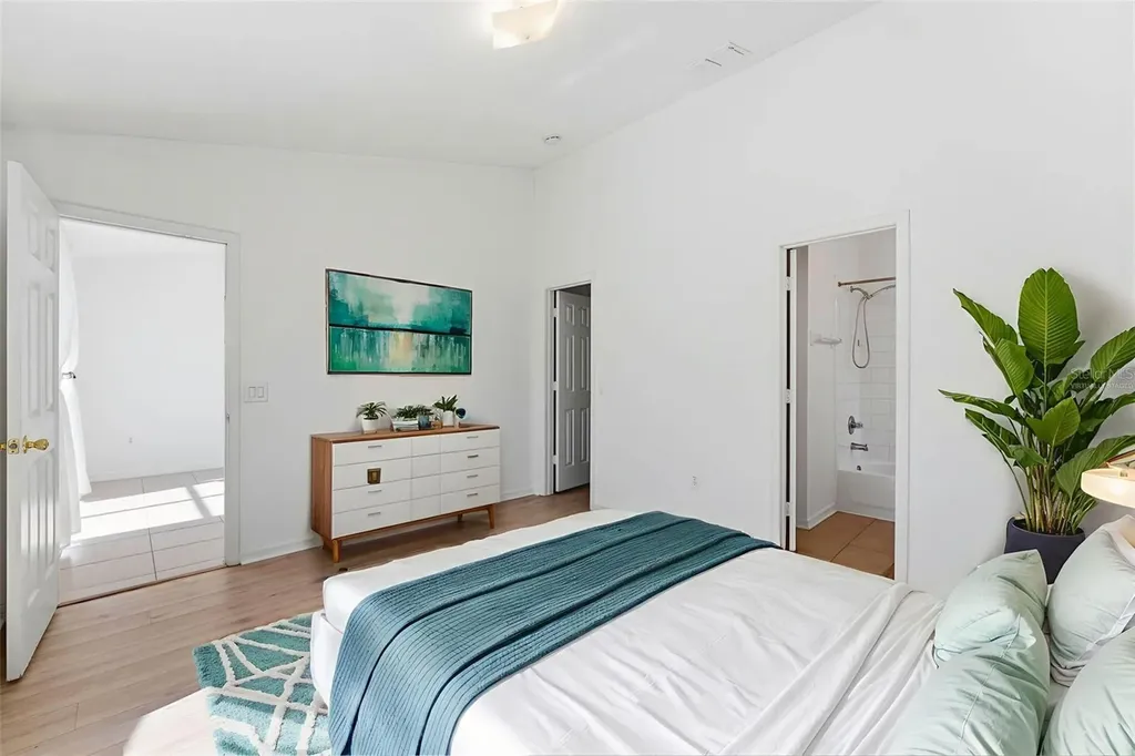 1043 Soaring Eagle Lane Kissimmee FL 34746