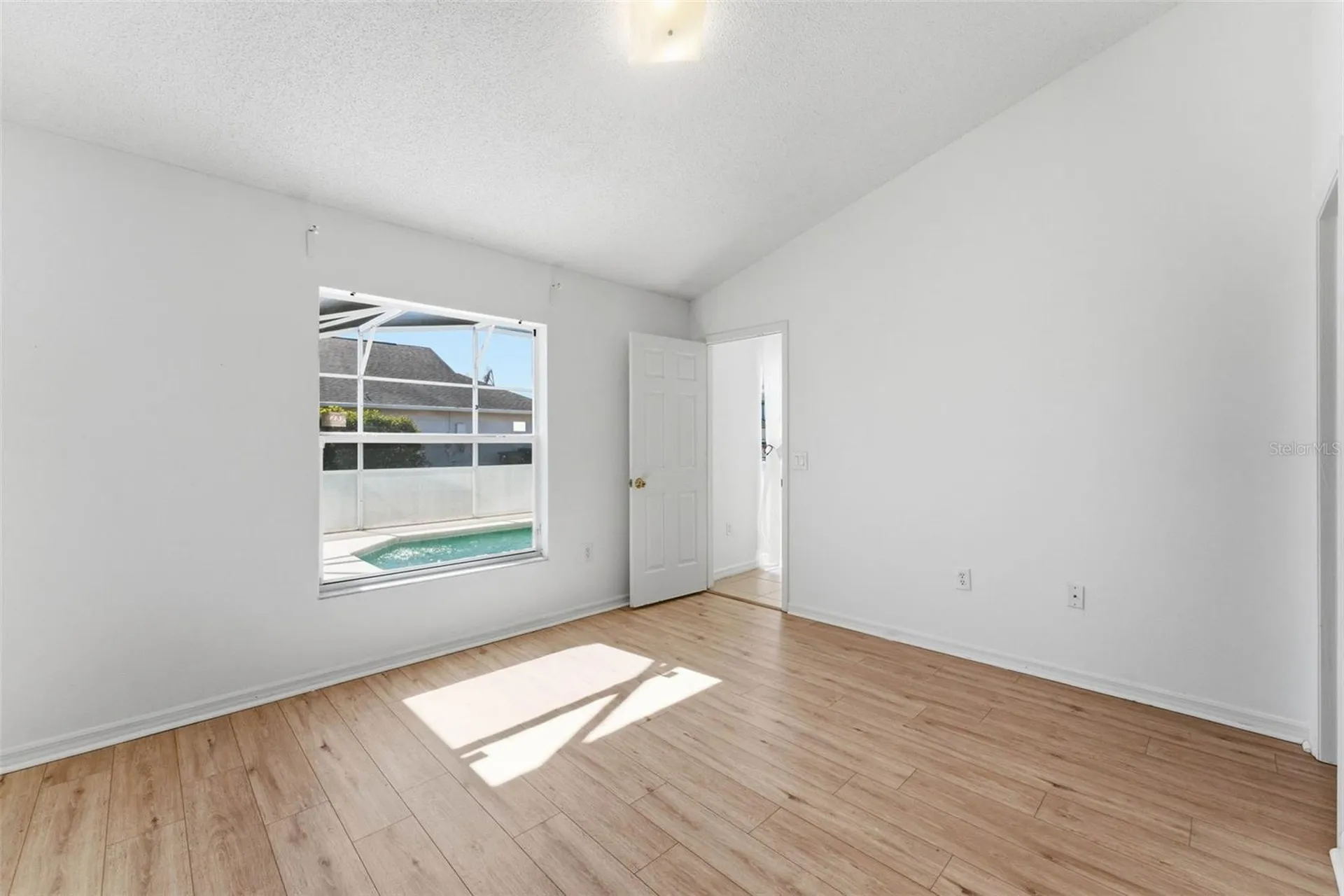 1043 Soaring Eagle Lane Kissimmee FL 34746