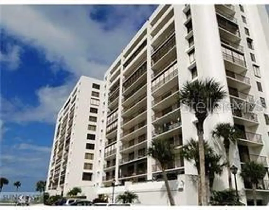 1460 Gulf Boulevard Clearwater Beach FL 33767