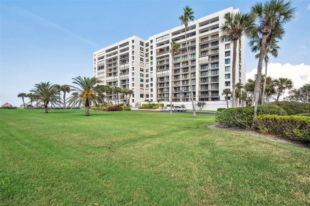 1460 Gulf Boulevard Clearwater Beach FL 33767