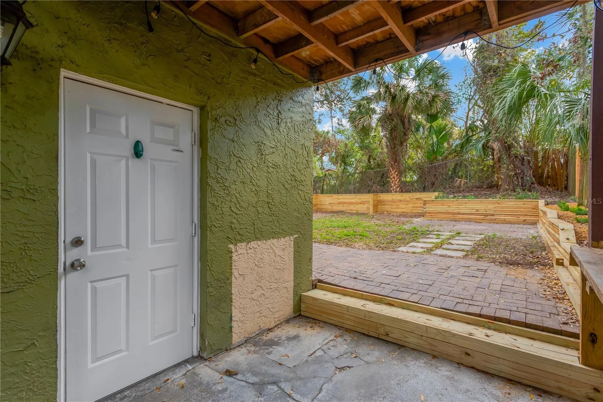 8405 N Alaska Street Tampa FL 33604