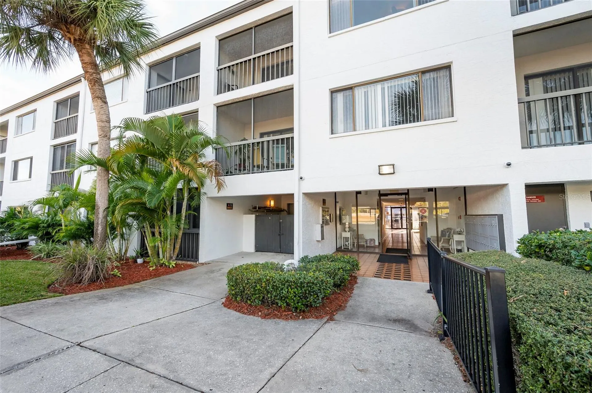 2593 Countryside Boulevard Clearwater FL 33761