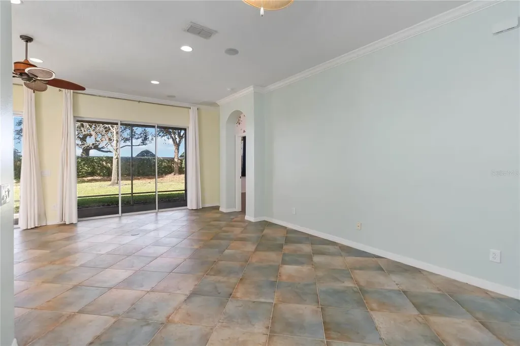 129 Crepe Myrtle Drive Groveland FL 34736