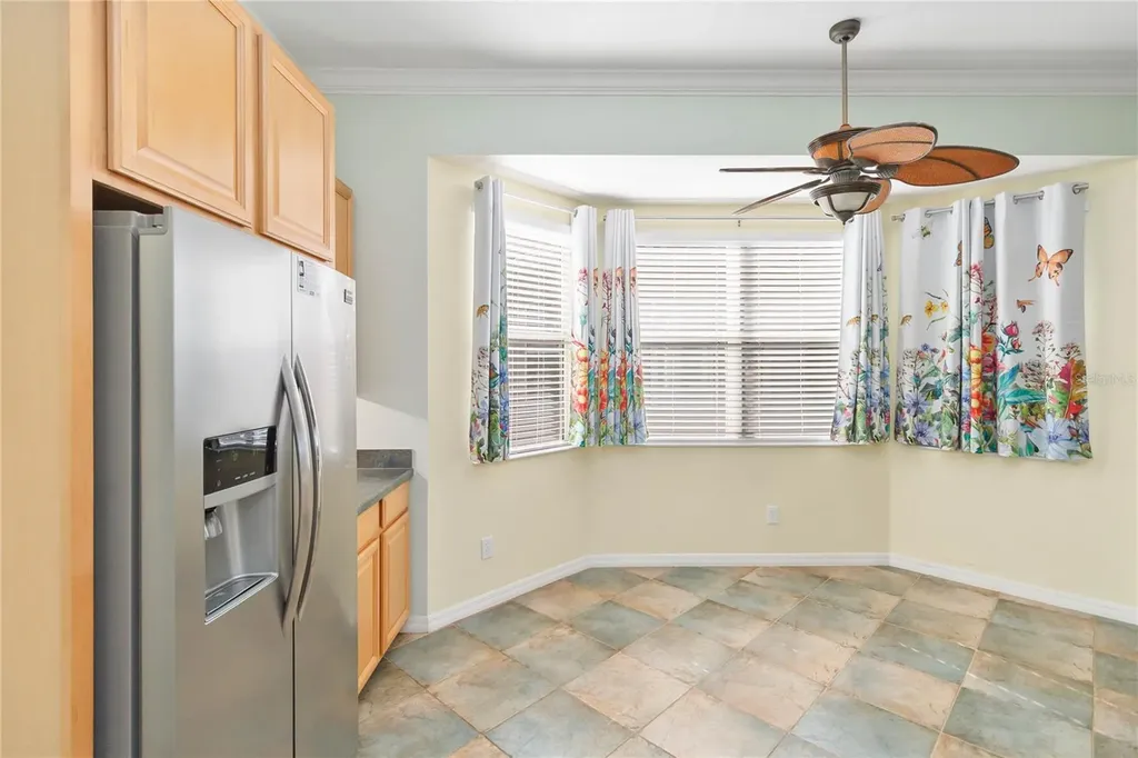 129 Crepe Myrtle Drive Groveland FL 34736