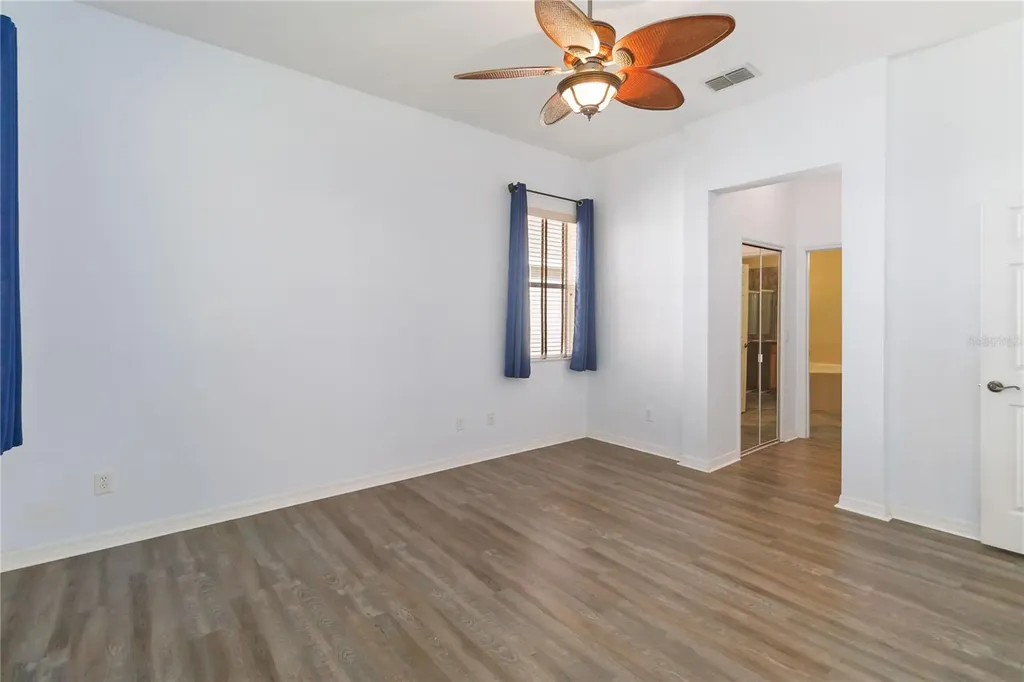 129 Crepe Myrtle Drive Groveland FL 34736