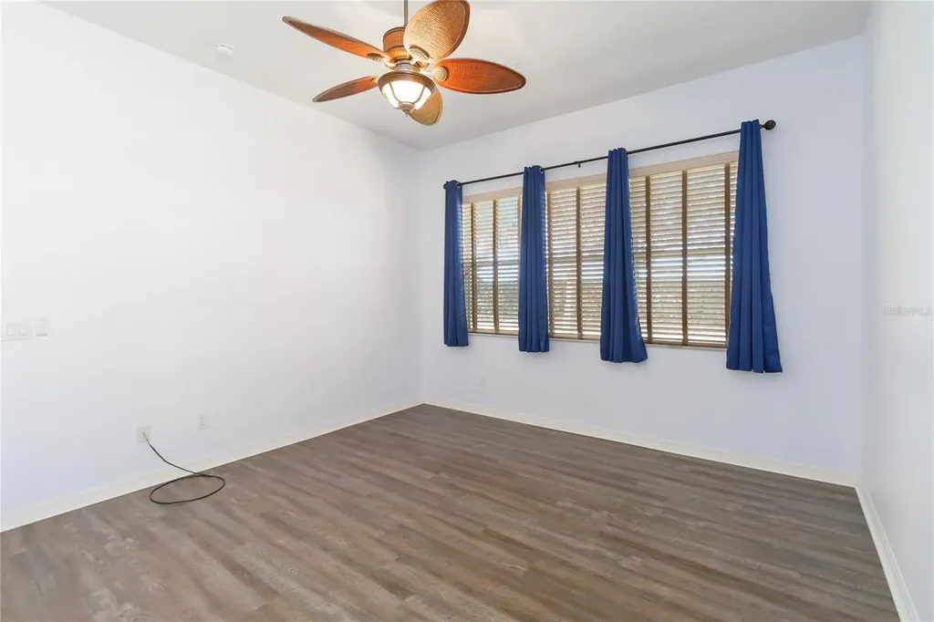 129 Crepe Myrtle Drive Groveland FL 34736