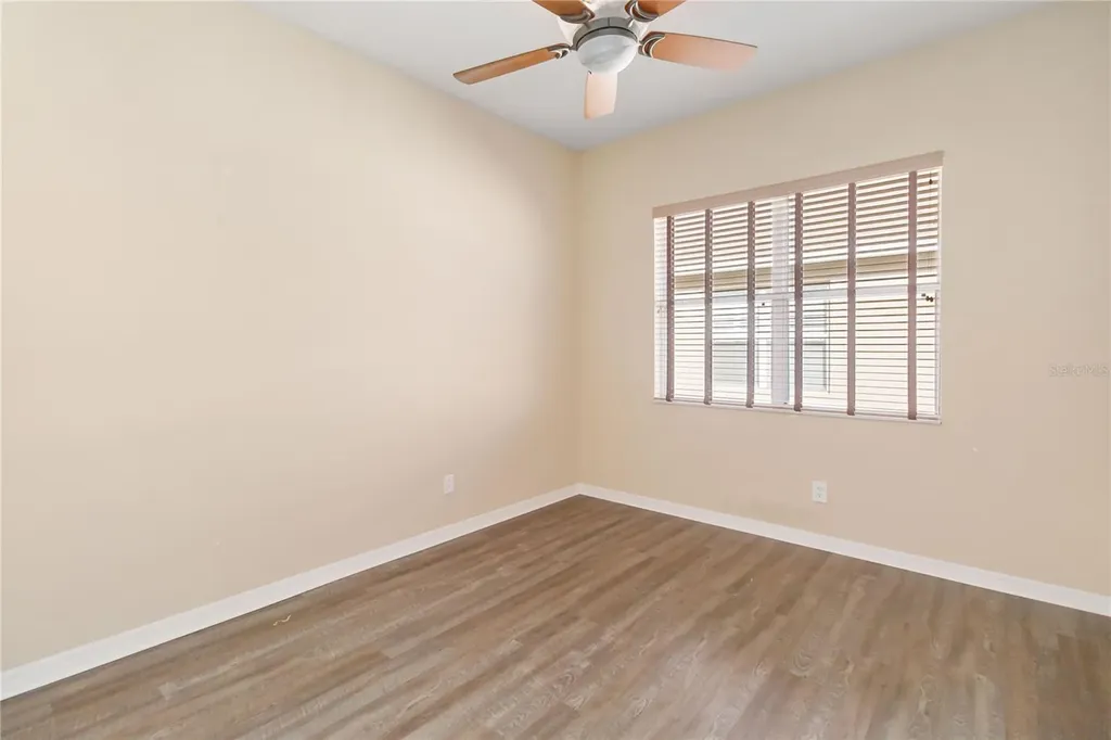 129 Crepe Myrtle Drive Groveland FL 34736