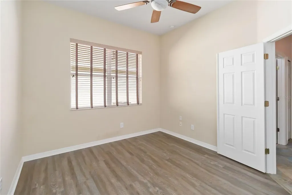 129 Crepe Myrtle Drive Groveland FL 34736