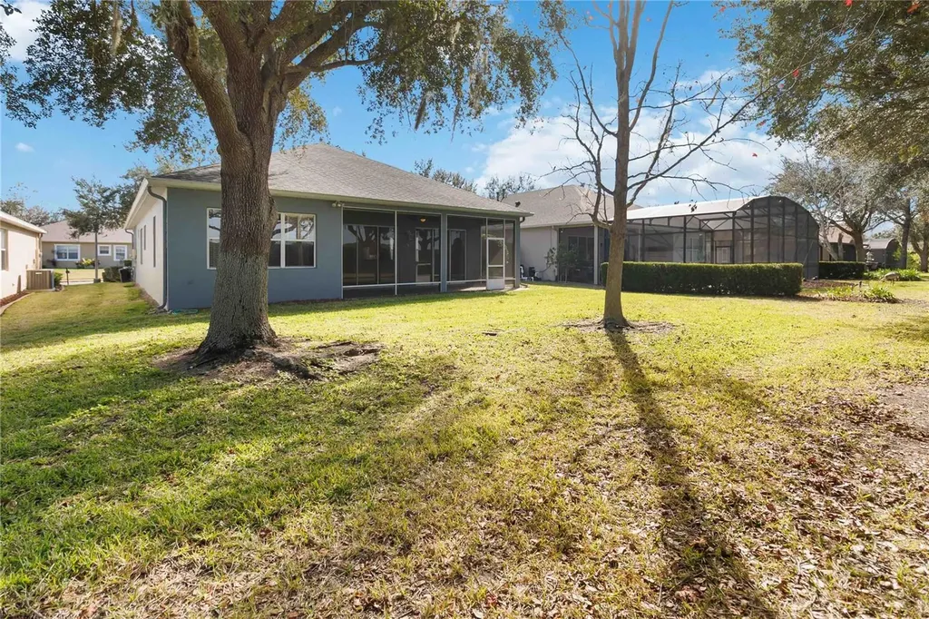 129 Crepe Myrtle Drive Groveland FL 34736