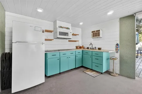 6724 Amundson Street Tampa FL 33634