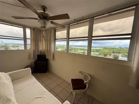 Isla Verde Ave. Golden Beach Cond. Carolina PR 00979