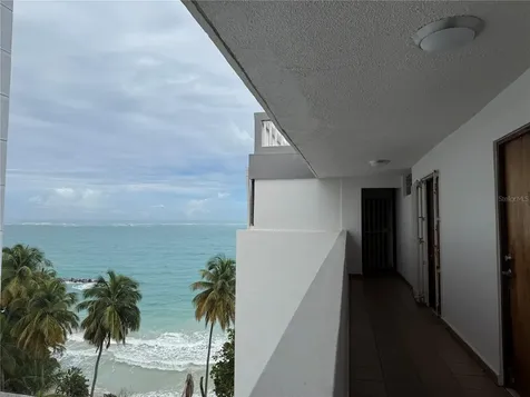 Isla Verde Ave. Golden Beach Cond. Carolina PR 00979