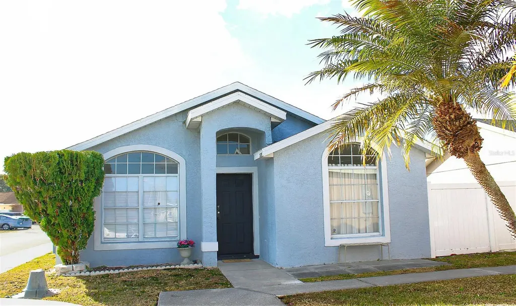 2329 Harbor Town Drive Kissimmee FL 34744