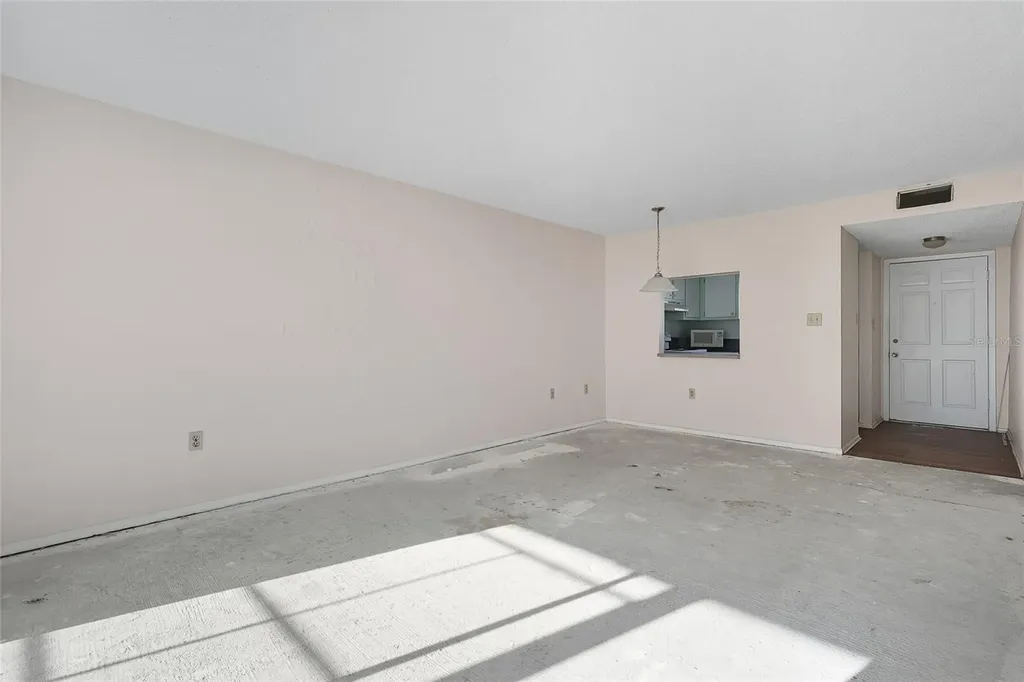 4705 5th Street W Bradenton FL 34207