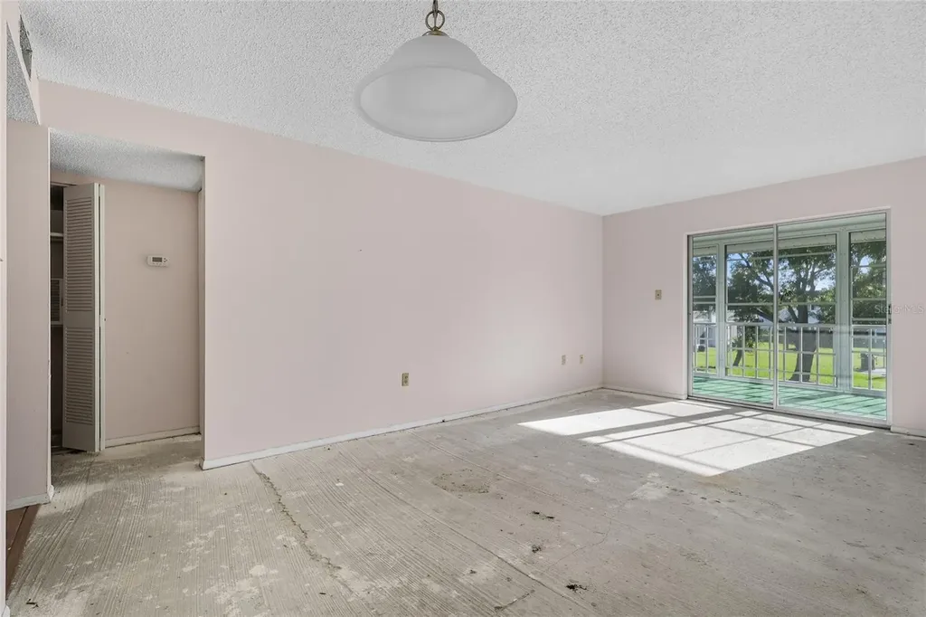 4705 5th Street W Bradenton FL 34207