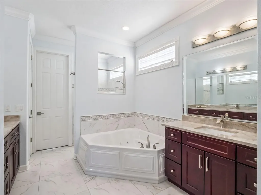 2500 Saint Ignatius Court Orlando FL 32835