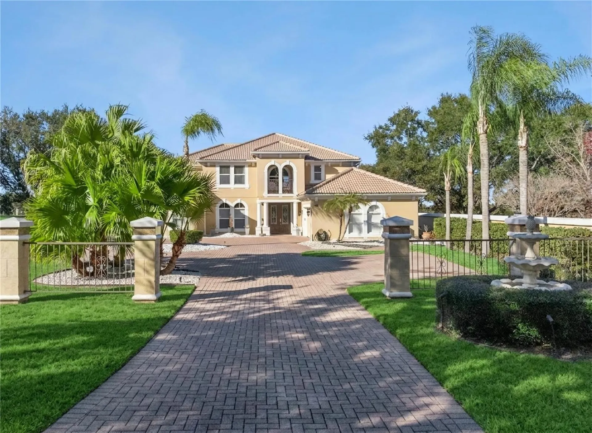 2500 Saint Ignatius Court Orlando FL 32835