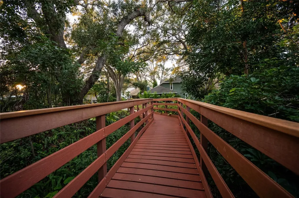 6704 Arbor Oaks Drive Bradenton FL 34209