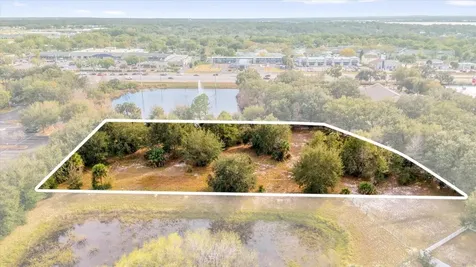 Gables Drive Eustis FL 32726