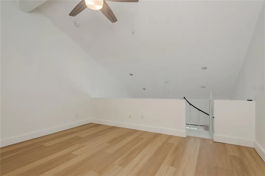 320 Island Way Clearwater Beach FL 33767