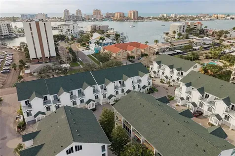 320 Island Way Clearwater Beach FL 33767