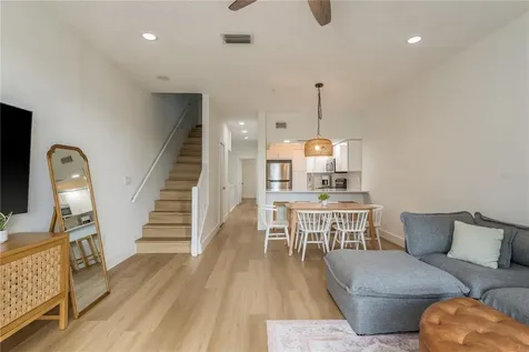 320 Island Way Clearwater Beach FL 33767