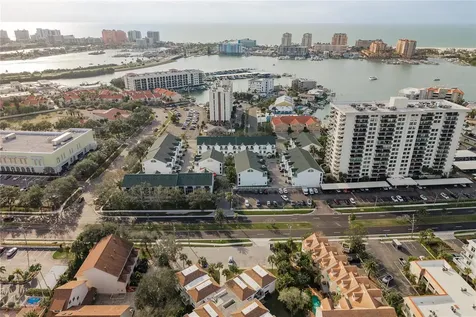 320 Island Way Clearwater Beach FL 33767