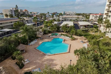 320 Island Way Clearwater Beach FL 33767