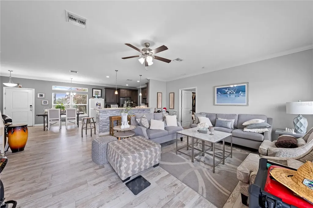 1100 Nelson Meadow Lane Kissimmee FL 34759