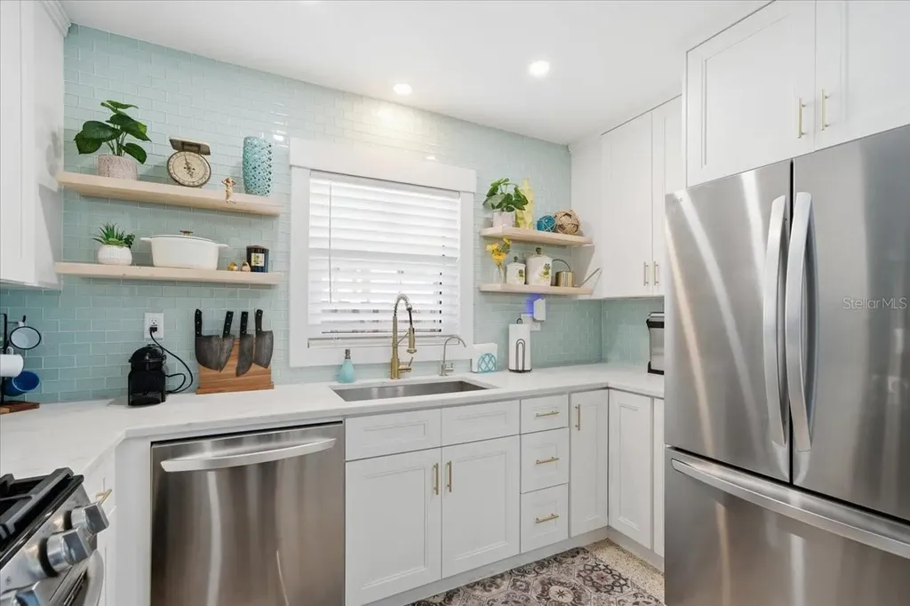 937 Bruce Avenue Clearwater Beach FL 33767